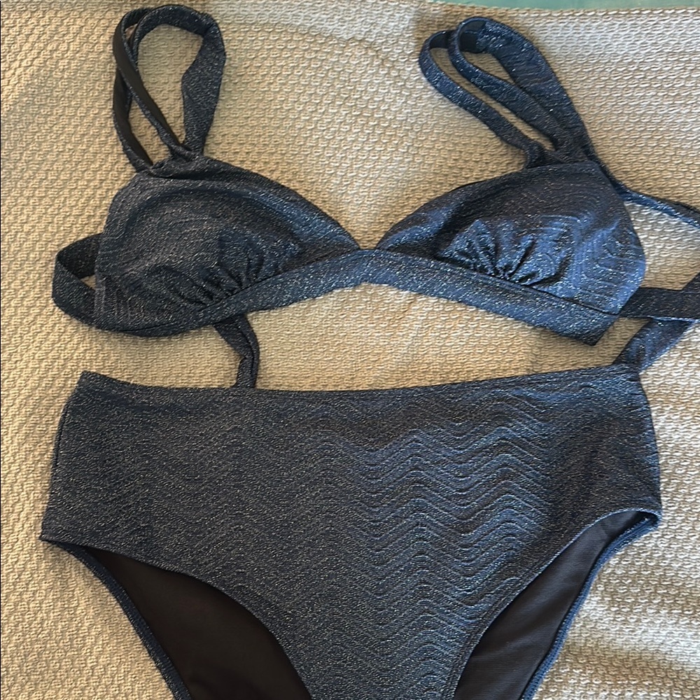 Cupshe Sparkling Navy Bikini Set